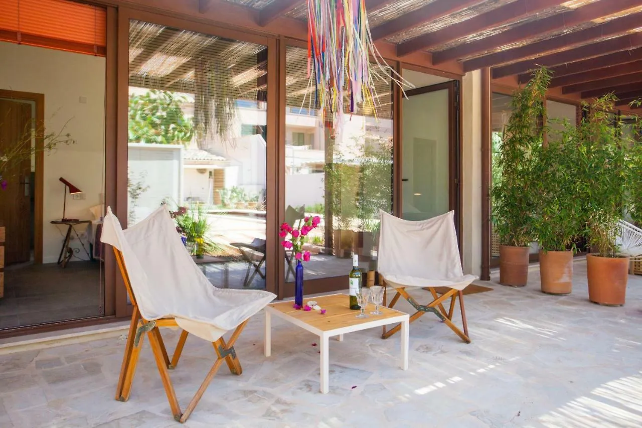 Guest house Idayvuelta Home & Suites With Private Pool Ses Salines
